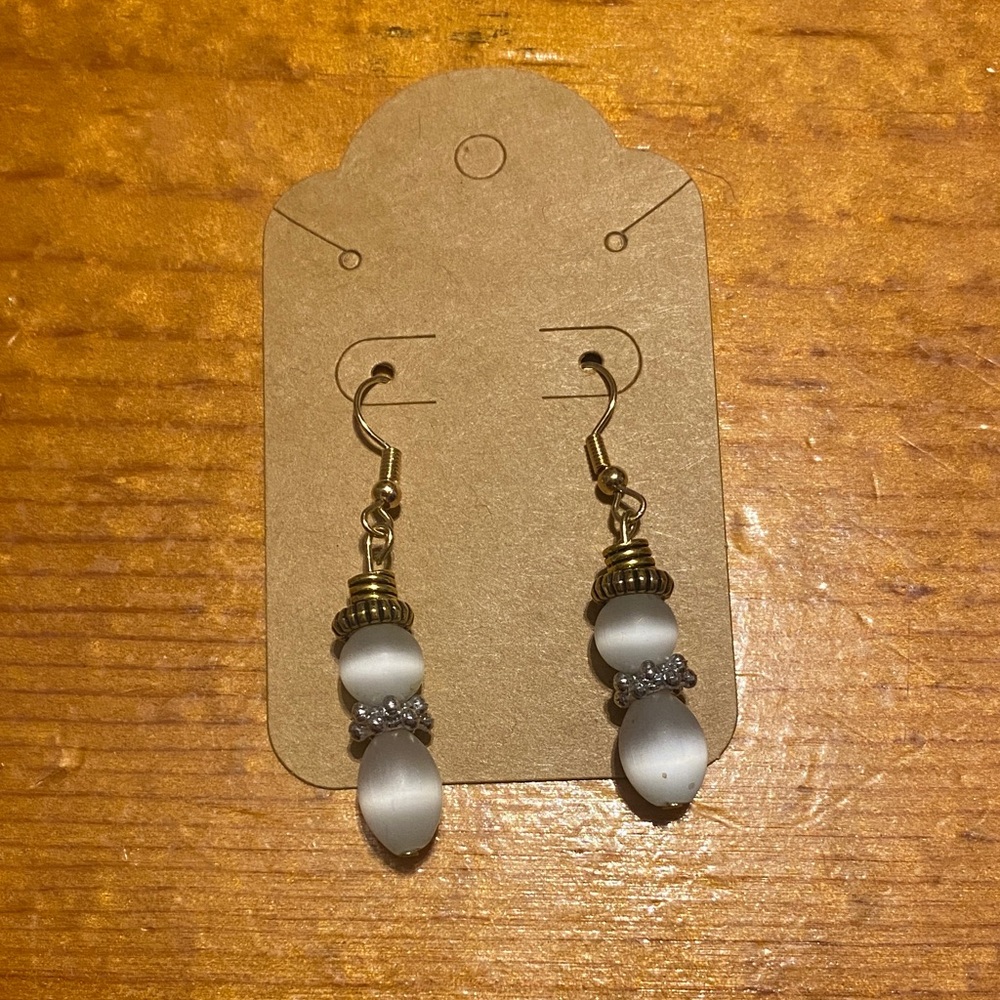 Chic Snow-woman Gold and Silver Tone Drop Earrings